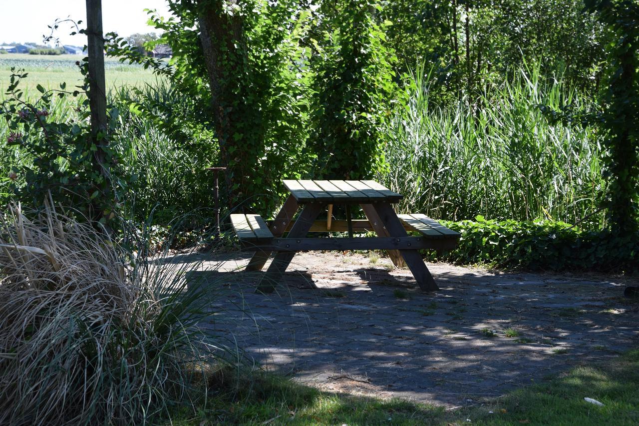 De Hocht Nes (Noardeast-Fryslan, Friesland)
